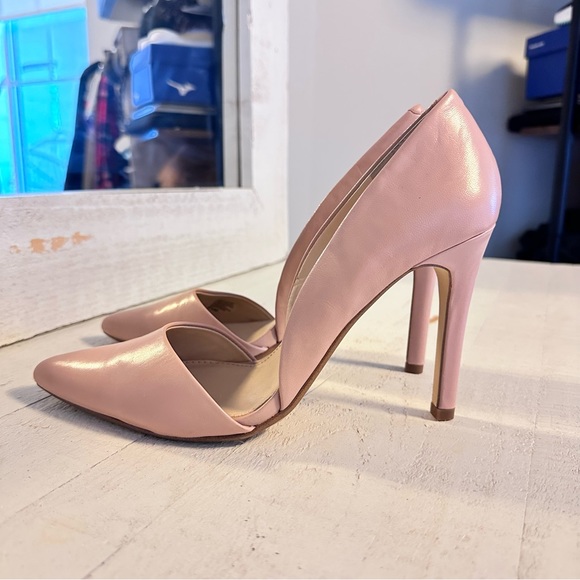 Banana Republic Pumps - 8.5 - Picture 8 of 10